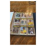 Lot of baseball Cards