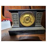 Vintage metal mantle clock no key 15in. X 6in. X