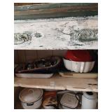 Shelf lot of vintage baking pans