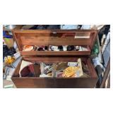 Lane cedar Chest W Contents