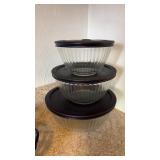 3 Clear Glass Pyrex Bowls with Lids