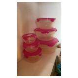 Nesting Lock & Lock Food Storage Containers