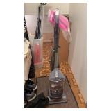 Shark Navigator Vacuum W Attachments