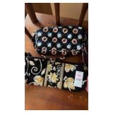 Lot of Vera Bradley change purses (4)
