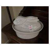 Rabbit Lidded Dish