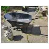 True Temper Wheel barrel