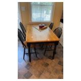Maple dining room set (no contents)5ft by 3ft -