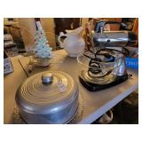 Sunbeam mixer & cake plate & cover