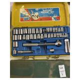 Ratchet socket set
