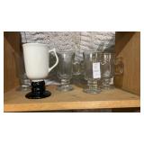 Pedestal Mugs