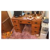 Sweet-Comings Wooden Desk NO CONTENTS