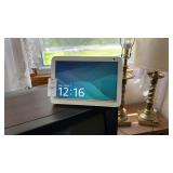 Echo Show 8