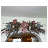 Angel & flower wall decor