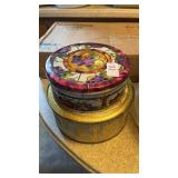 2 Tins and Cooking Pot