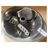 Bundt pan, pampered chef apple corer and slicer,