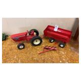 Ertl International Tractor Vintage Red Diecast