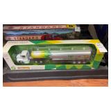 REALTOY BP Amoco Fuels Tanker Truck Die Cast 1:64
