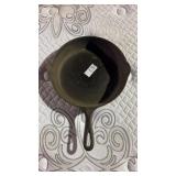 Vintage Griswold #8 Cast Iron Skillet