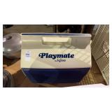 Igloo Playmate Lunchbox