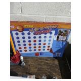 Wooden 4-in a row game
