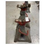 2 6-ton jack stands