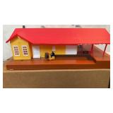 Bachman HO Freight Station - new