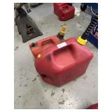 2 gas cans