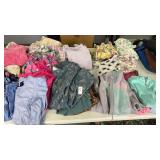 Girlï¿½s name brand clothes 6 - 7