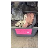 Womenï¿½s Clothing - mostly med