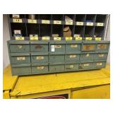 Parts organizer W Hardware