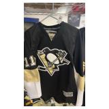 Penguin NHL Jersey - Youth L/XL
