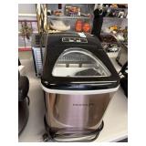 Frigidaire Ice Maker