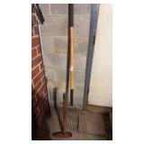 Pitch Fork w/ Small Sledge