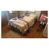 Single Bed w sheets
