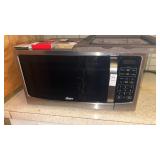 Oster Microwave