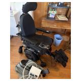 Quantum Rehab Q6 Edge series power wheelchair w/