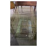 Large dog crate 42 in x 26 in x 28 in