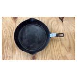 Wagner No. 9 11 in Cast Iron Skillet