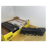 Vintage- Lionel #2018 steam locomotive & N scale