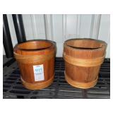 2 rustic wooden barrel decorative pieces - 4.5