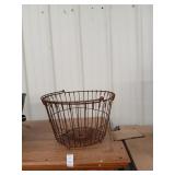 Vintage wire farm basket 9" tall, 15" dia