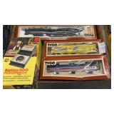 TYCO HO Cars & Powerpack