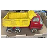TONKA Dump Truck