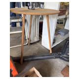 Occasions table -round -