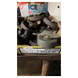 Lot of casters