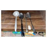4 Large Kitchen Utensils