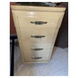 4 drawer cabinet / night stand