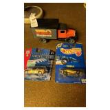 ERTL Pro Hardware Metal Bank, Hot Wheels