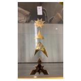 4 gold throwing stars