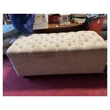Ottoman / Bench with storage